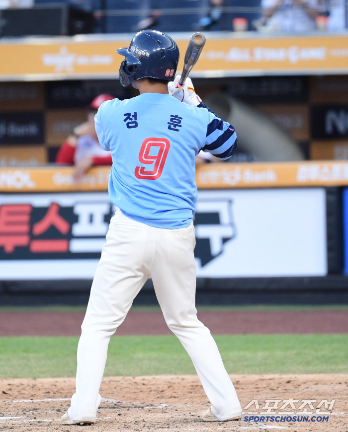 '정훈을 삼켰다' 베스트는 아니지만 시선강탈 대성공…"이제 1군에서 좋은…