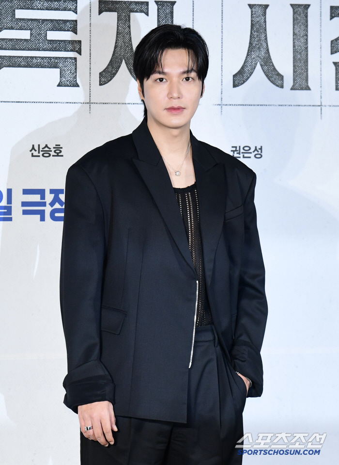 이민호, 16년 만에 안타까운 이별…"사랑하는 초코가 자연의 품으로" […