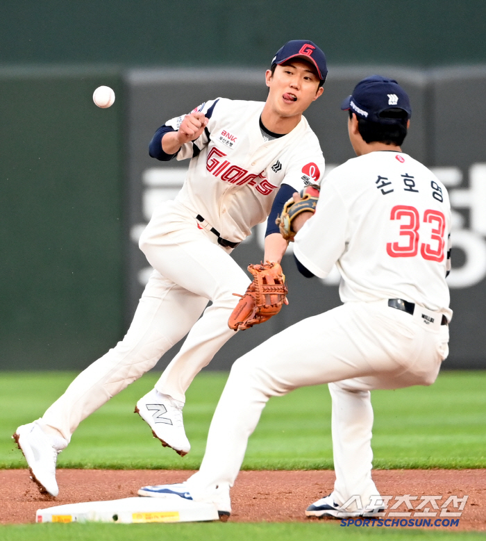 롯데가 낳은 올스타 유격수! 전민재의 진심 "끝까지 완주해서 꼭 가을야구…