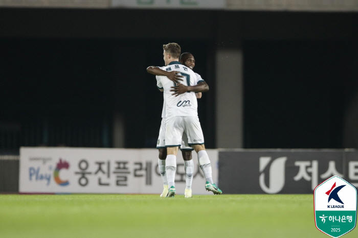 [현장리뷰]"부천FC 구단 역사 아쉽게 놓쳤다" '바사니 선제골→채프먼 …