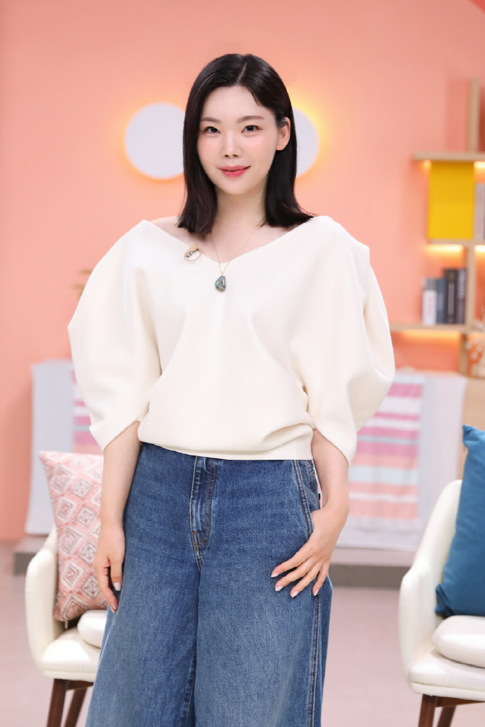 [일문일답] ‘돌싱글즈7’ MC 데뷔 이다은 “제안받고 고민…윤남기 손 …