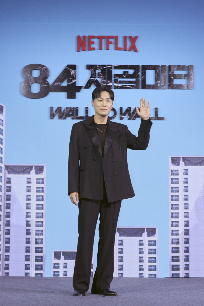 '84제곱미터' 서현우 "패션 근육 절대NO, 실전형 파이터 몸 만들기 …