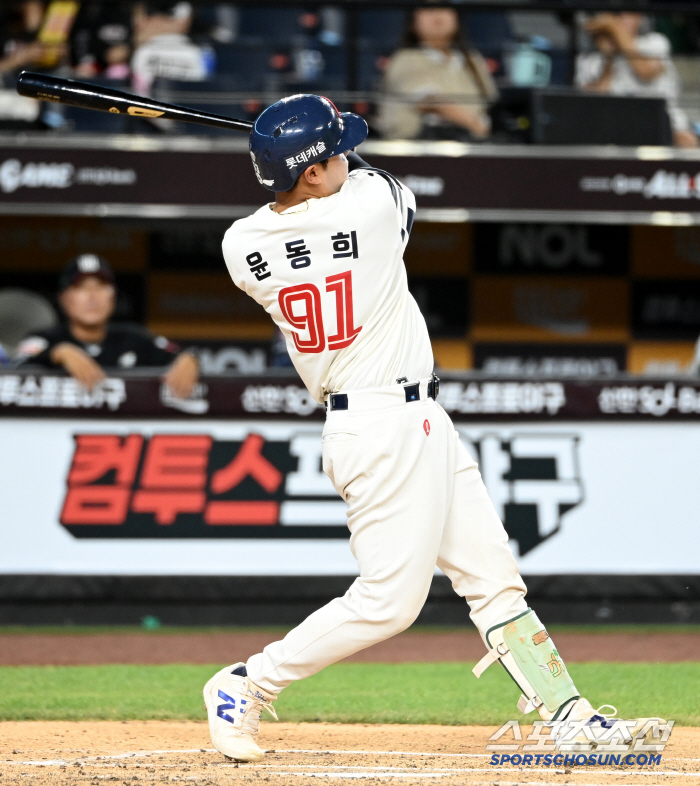 "19세 양의지보다 낫다" 포수 출신 사령탑도 인정했다…'찐팬' 마음 고…