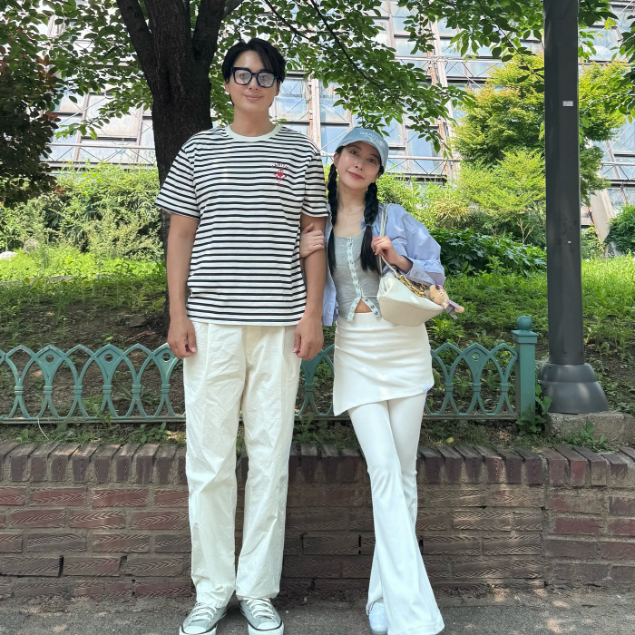 '이지훈♥' 아야네 "남편, 화장실 문열고 볼일봐" 폭로…박경림 "그건 …