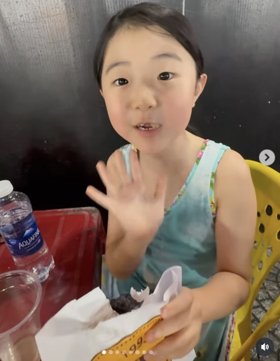 이지혜 딸 태리, 8살에 유튜버 데뷔하나..끼 폭발 
