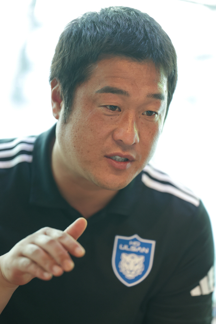 '유스 지도만 16년' 이승현 울산 U-18 감독의 철학 "첫째는 태도,…