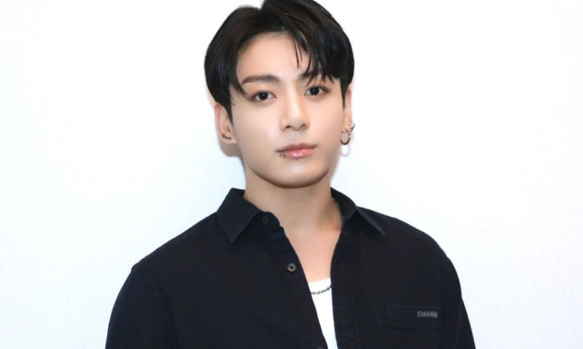 BTS 정국 ‘케데헌’ 과몰입 눈물 뚝뚝 “엔딩 너무 슬퍼”→‘소다팝’ …