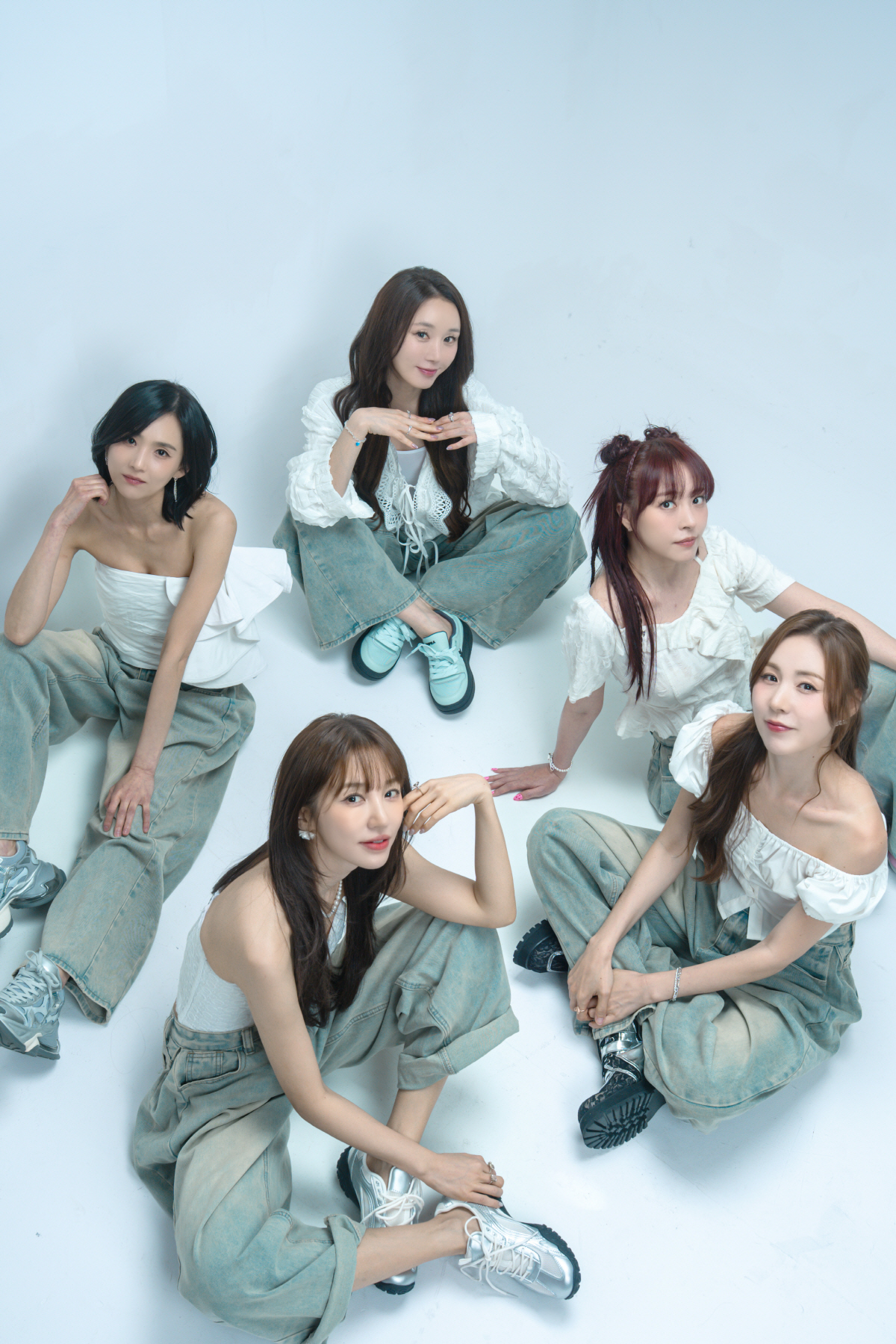 베이비복스, 14년만에 완전체 무대 '인급동' 점령→9월 단독 콘서트 연…