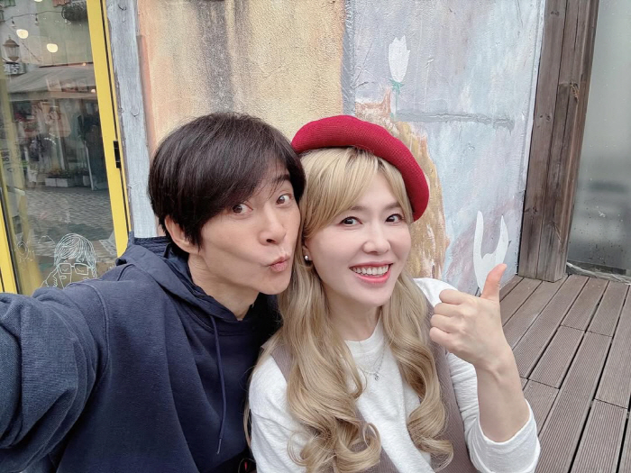 '55세' 하희라, 데뷔 44년만 '파격' 금발 변신...♥최수종 또 반…