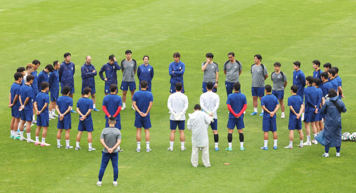 [한일전]'K리그 J리그 자존심 걸렸다' 日 수비수, "우린 J리그 대표…