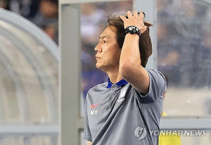 전술도 새 얼굴도…명쾌한 해답 없이 물음표만 남긴 축구대표팀