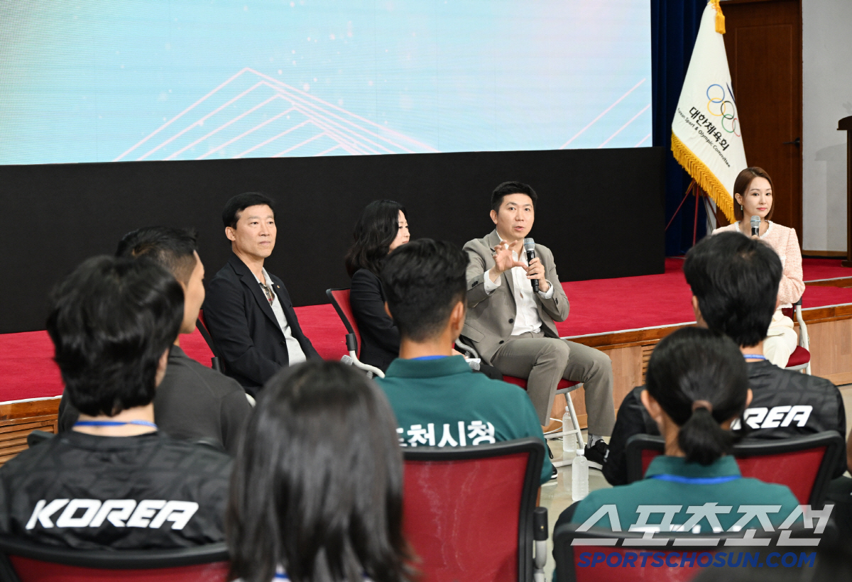 "관광쪽에서 왔다고 관광부 장관인가요?" 유승민 회장의 MZ적 실용주의 …