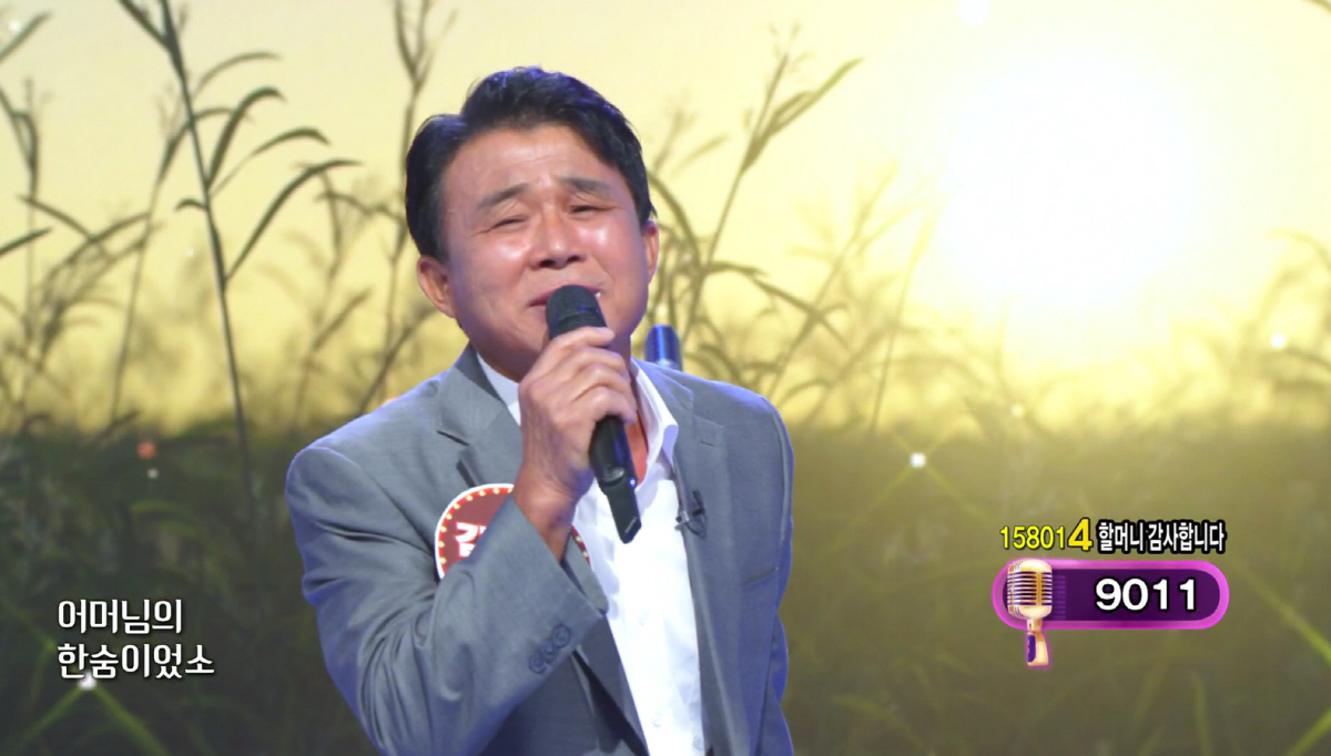 김신기 “母, 날 낳다 돌아가셔…할머니가 젖 동냥해 키워주셨다”

(아침…