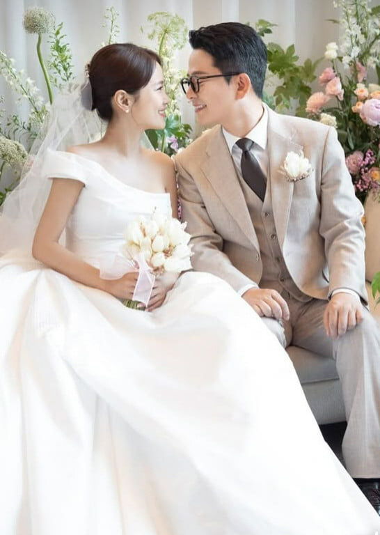 [SCin스타] ‘김준호♥’ 김지민 1200명 결혼식 소감 “빛내주신 모든 분께 감사, 잘 살겠습니다”