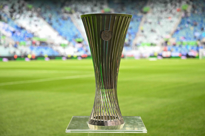 UECL에서 승부조작이라니…UEFA 철퇴! '구단 10년 출전정지, 선수+심판 영구제명'