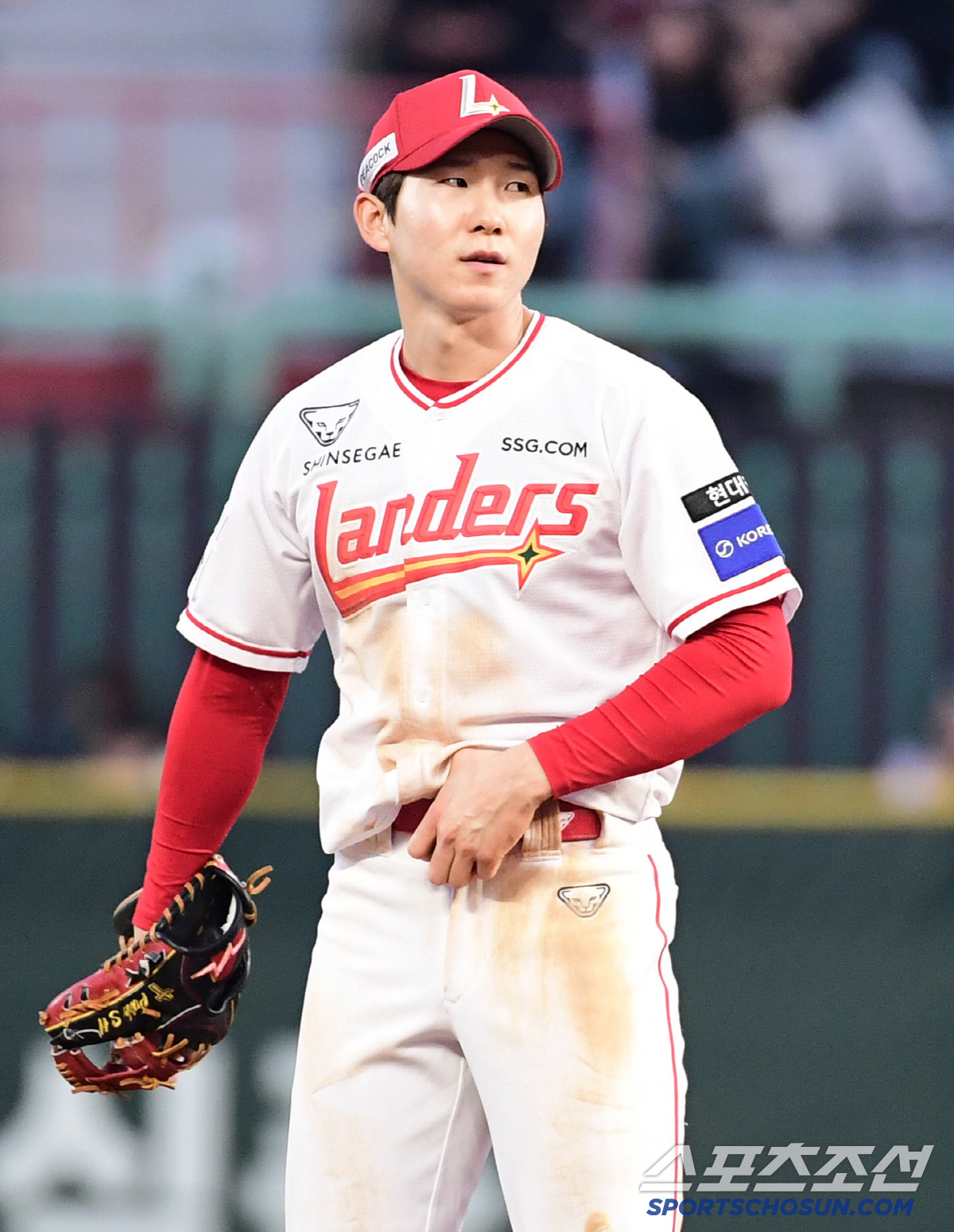 후반기 시작부터 웬 날벼락.. 주전 유격수 이탈! → 우측 대퇴직근 미세…