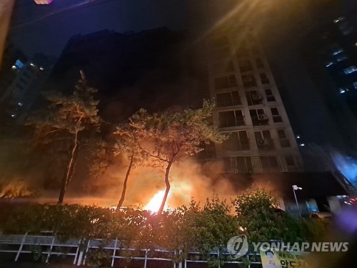 광명 아파트 화재 사망자 3명으로 늘어