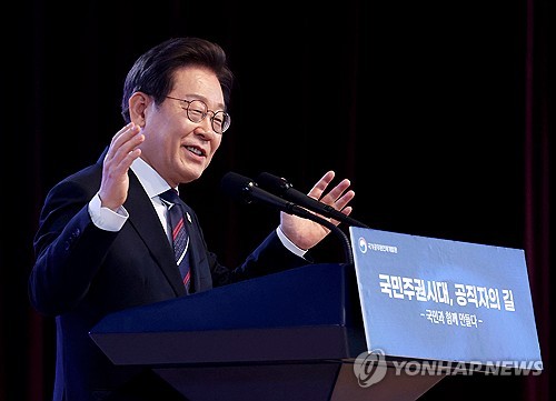 李대통령 지지율 64%…민주 46%·국민의힘 19%[한국갤럽]