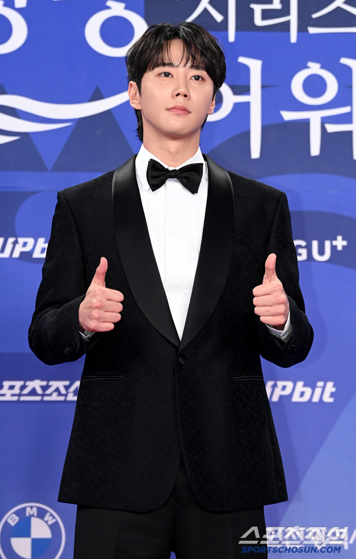 [포토] 이준영, 턱시도 미모 엄지 척