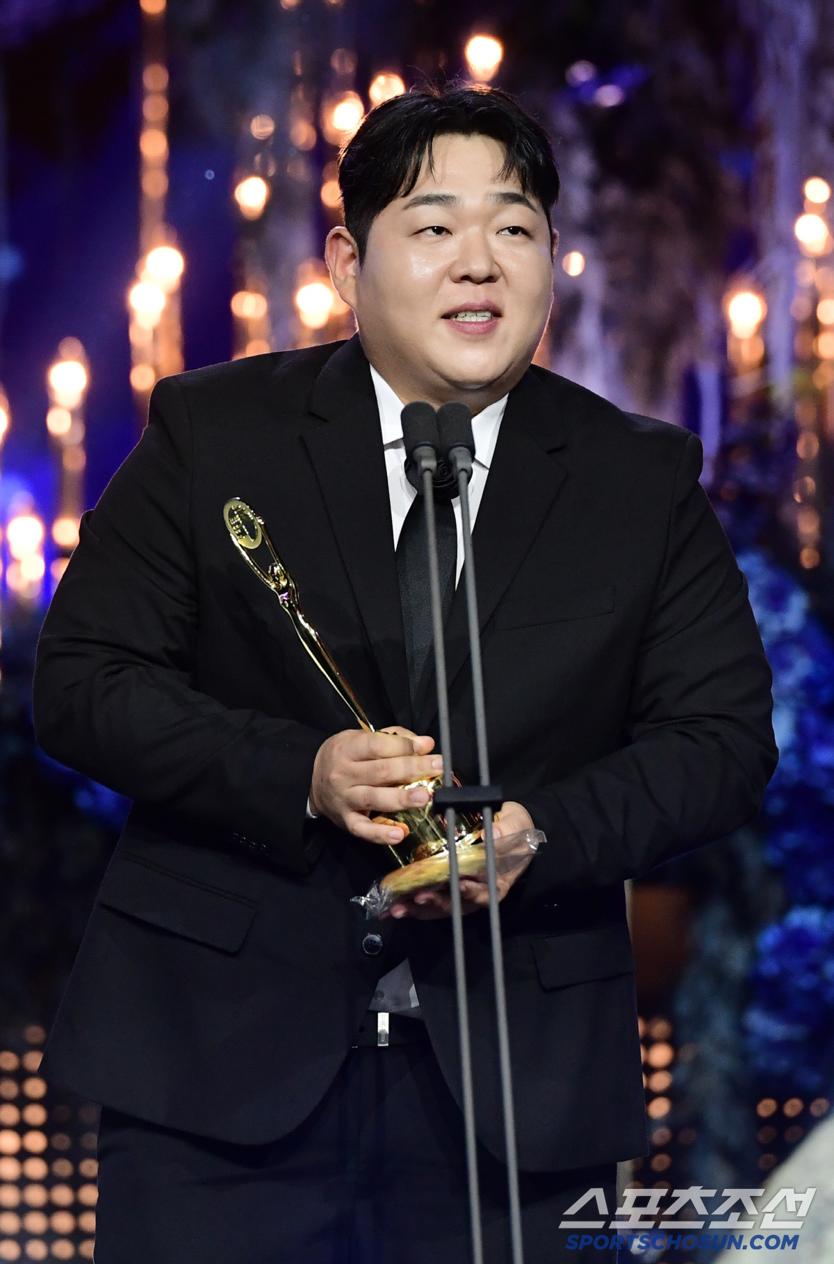 [포토] 문상훈 '모든 영광을 빠더너스와 함께'