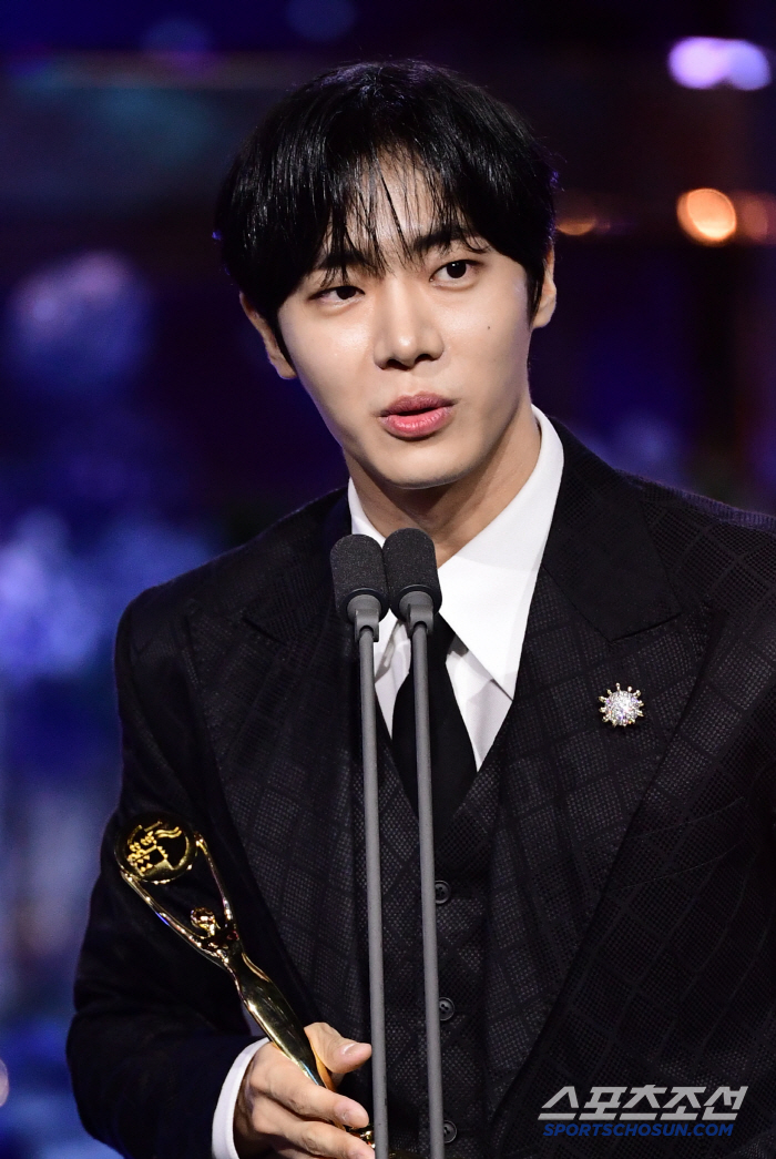 [제4회 BSA] 추영우, 신인남우상 