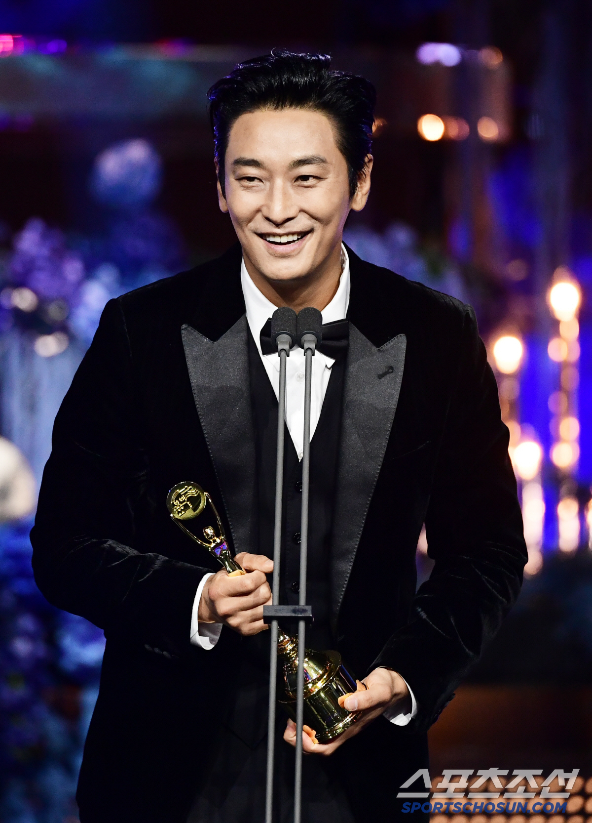 [제4회 BSA] 주지훈, 남우주연상 "만화 원작 영상화 쉽지 않았지만"