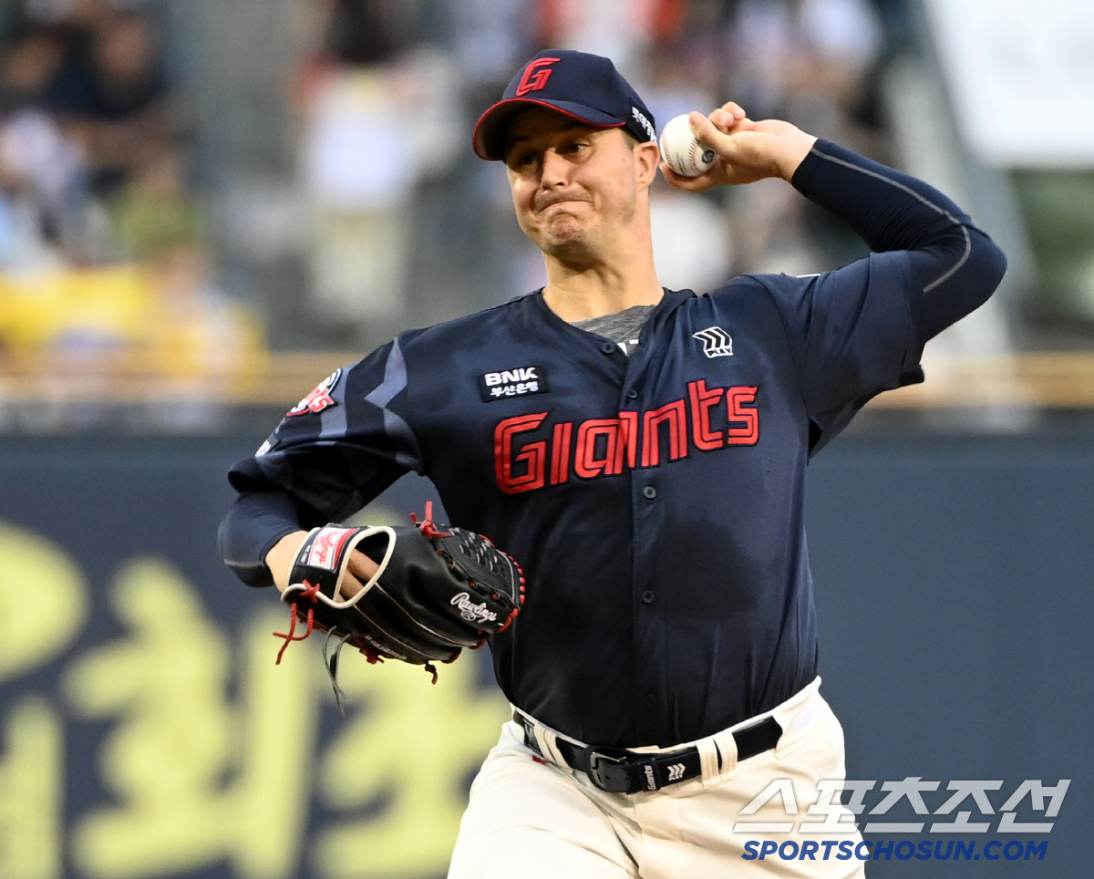 LG가 볼넷으로 차려준 밥상, 롯데가 안타로 받아먹다. 6-1 승리, 2…