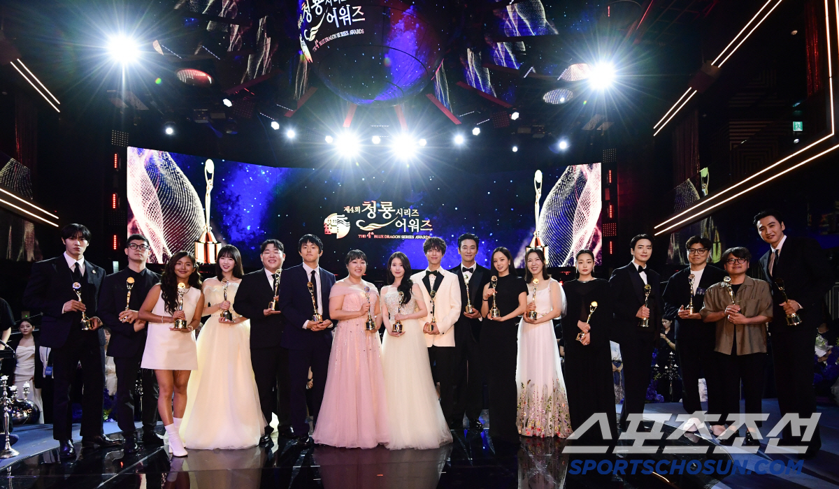 [제4회 BSA] '청룡'이라 가능..'공정'의 이름으로 모인 톱★→콘텐…
