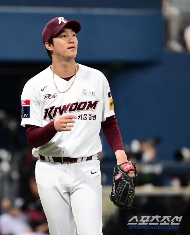 내년 WBC 청신호? '복귀 D-59'  안우진, 40구 '불꽃투' → …
