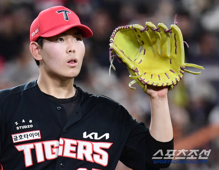 'ERA 0.66 신인' 왜 후반기 KIA의 핵심인가…13억 외국인 공백 사실상 채우다니