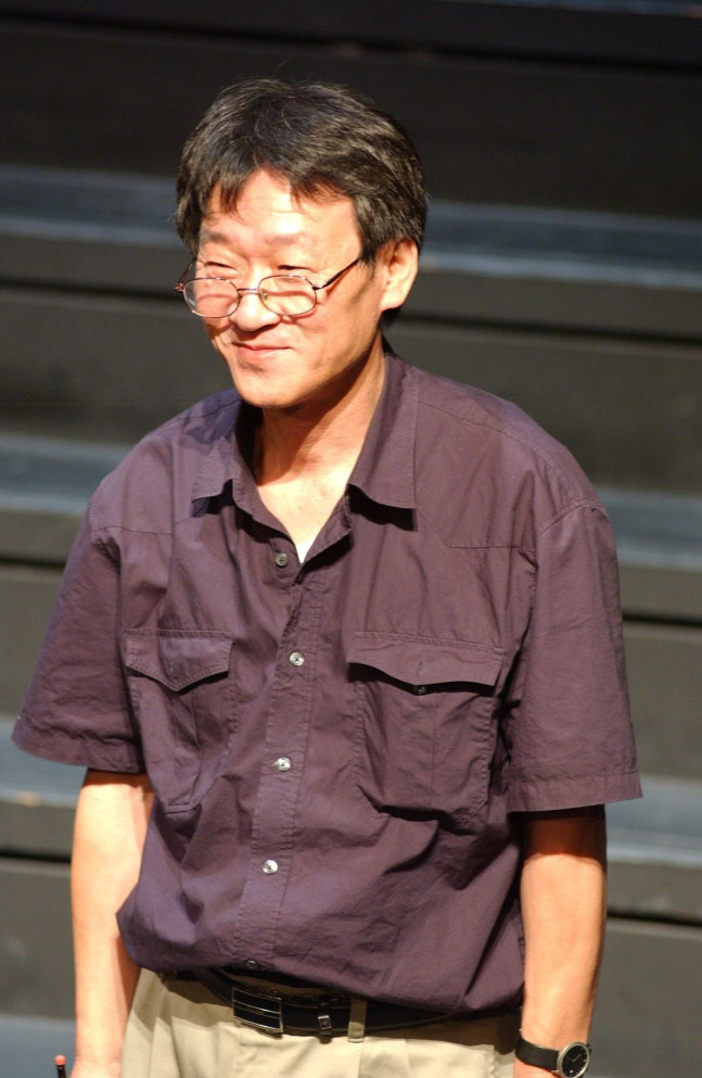 '학전' 이끈 故김민기, '아침이슬' 남기고 위암 악화로 별세...오늘(…