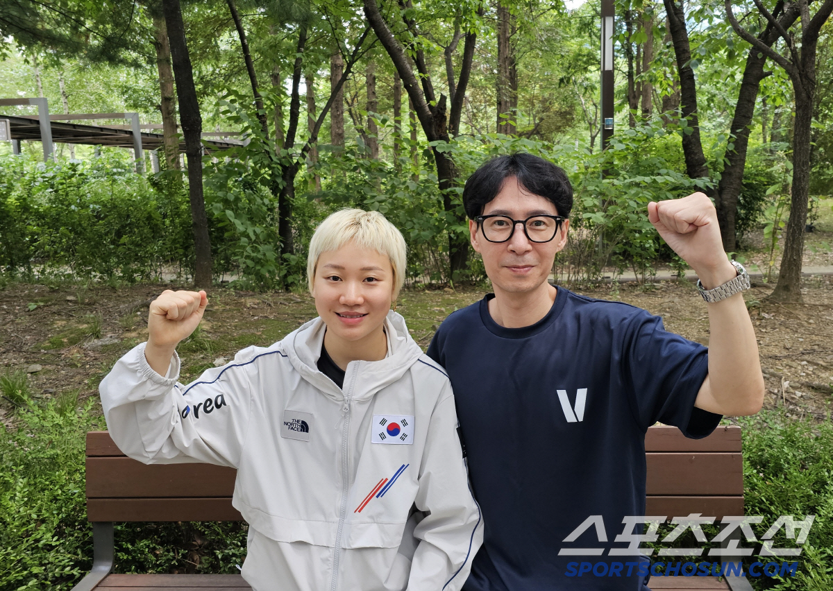 "19세 배영천재,또 해냈다!" '세종대 25학번'이은지 배영100m도 …