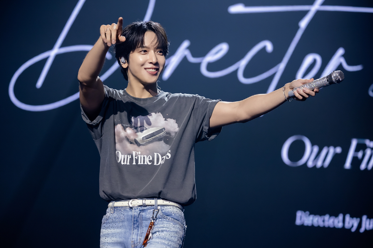 정용화, 솔로 10년 발자취 담은 단독 콘서트 성료…"평생 보답하겠다"