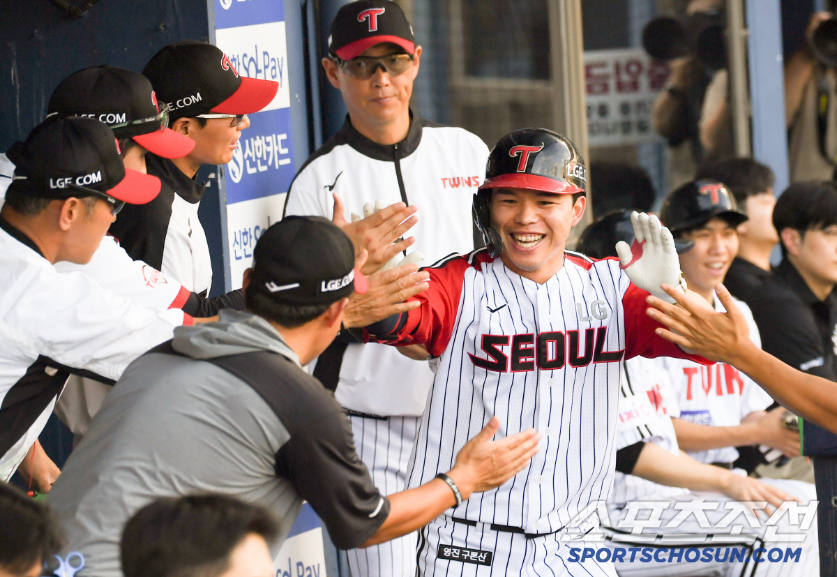 '홈보살→동점 솔로포→역전 내야안타→결승 득점 2루타.' 살아난 제2의 …