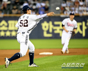 올해 신인이 '왕조 3루수' 만큼 큰다? → 사실, '동나이대' 성적은 이미 넘었다