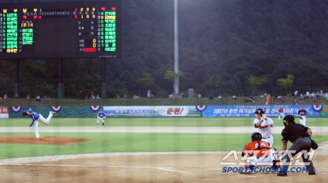 "모기업이 허락할까요?" '퓨처스 산업화' 이상적이긴 하지만…걸림돌은 무…