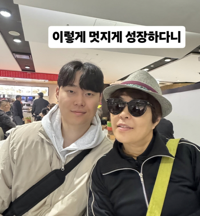 조혜련, '18세까지 초졸→대학 졸업' 子에 뿌듯 "방황했던 모습 떠올라…