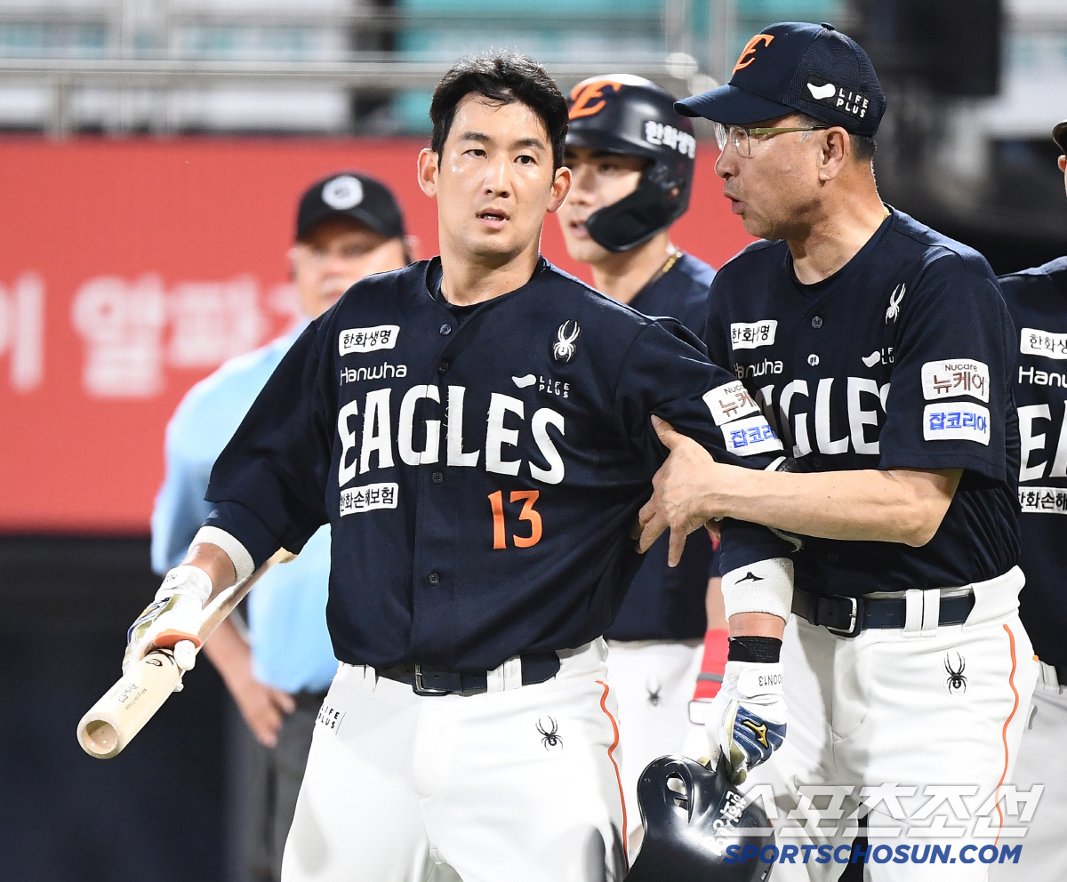 오래 기다렸다! '오심 난무' 체크스윙, 이제 비디오 판독으로 본다…8월…
