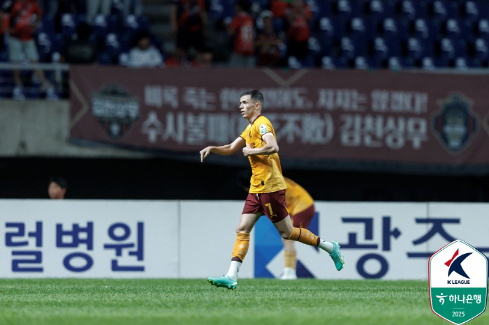 [광주 현장리뷰]"아사니가 미쳤어요" 이정효에게 꾸중 듣고 각성해 4경기…