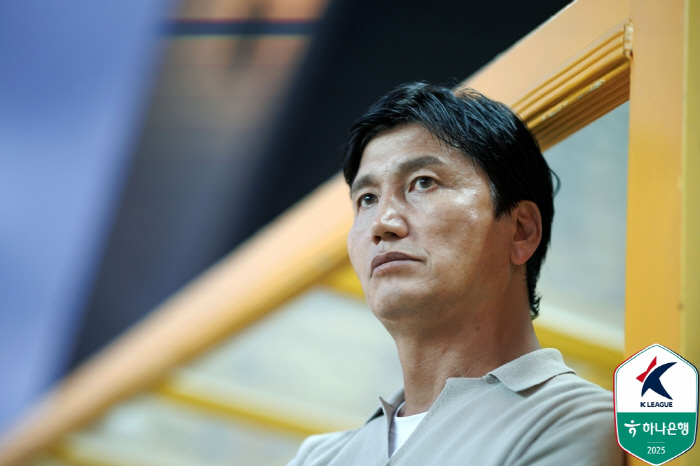 [현장인터뷰]이정효 "승리 찬스 날려, 뼈아픈 무승부다"…정정용도 '한숨…