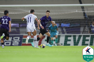 이것이 바로 베테랑 효과 '김보경→권경원 장착' FC안양 활짝 웃었다