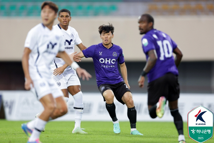 이것이 바로 베테랑 효과 '김보경→권경원 장착' FC안양 활짝 웃었다