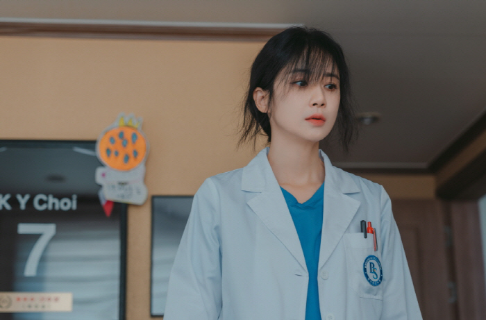 이보영, 사망 돕는 의사라니…"환자 고통 줄이려면 죽음뿐"(메리 킬즈 피…