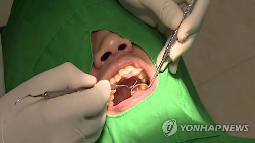 "치주염 세균이 대장암 예후 악화시켜…면역세포 발달 억제"
