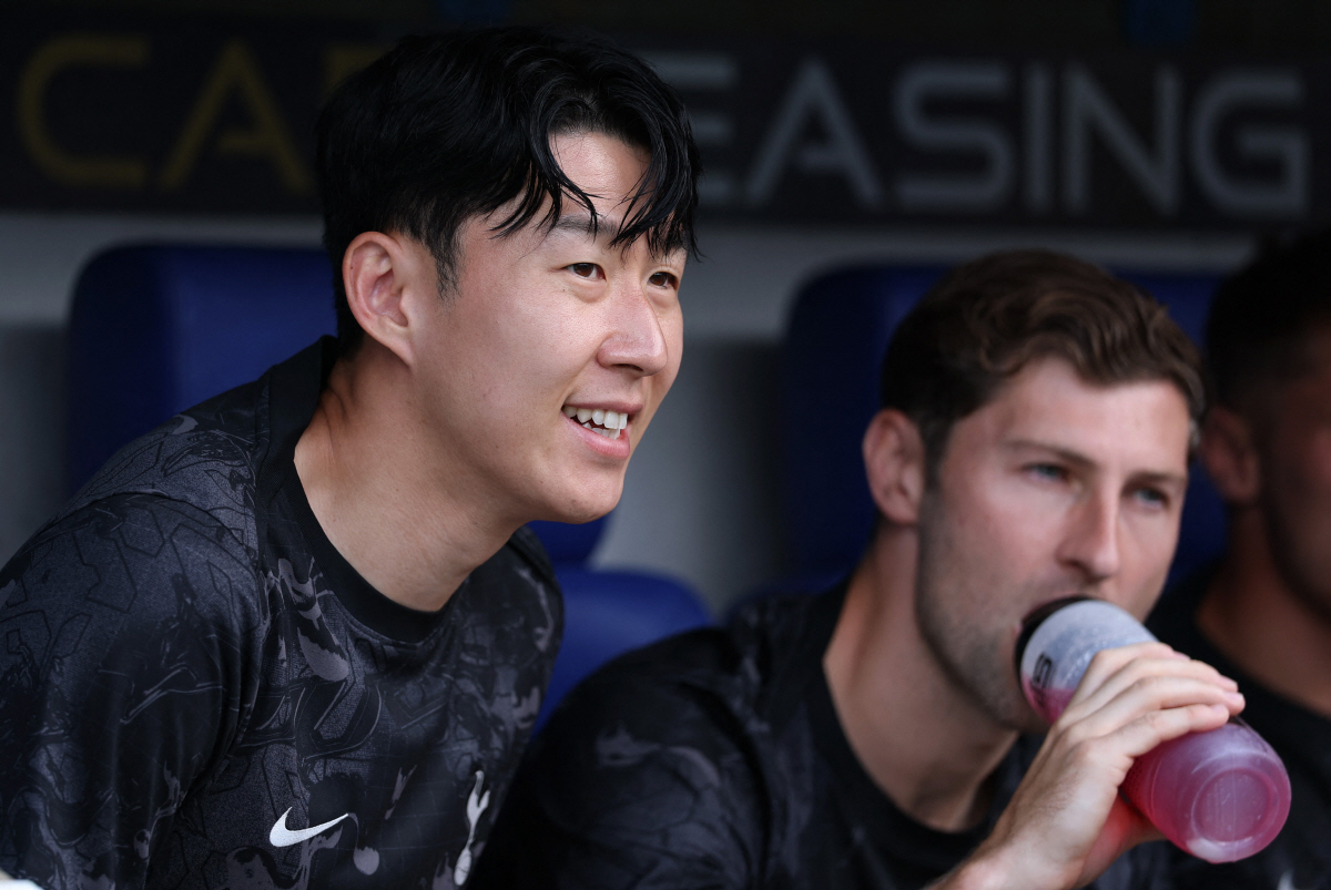 [속보] 韓 역대급 이적설 터졌다...BBC급 매체 "LA FC, 손흥민…