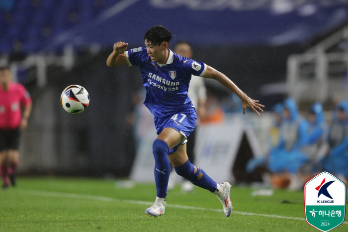 '20번째 프리미어리거 탄생' 박승수, 뉴캐슬 입단 확정 "EPL 최고 …