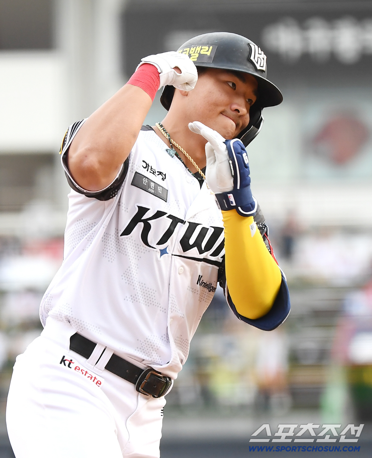 타율 포함 3관왕에, 30홈런 치면 MVP 후보 아닌가...그런데 "택도…