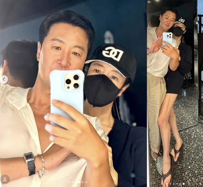 55세 김혜수, ♥훈남 사업가와 초밀착 투샷…다리까지 맞댄 포즈 '깜짝'