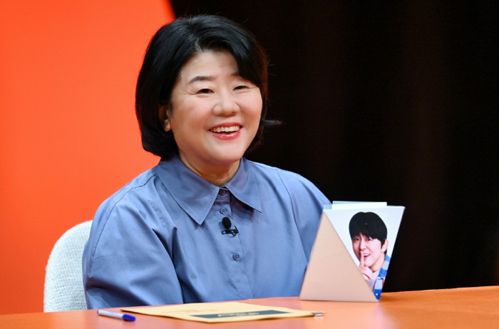 '56세' 이정은, 자취 끝내고 부모님과 합가 고충 "쉽지 않아..母 때…