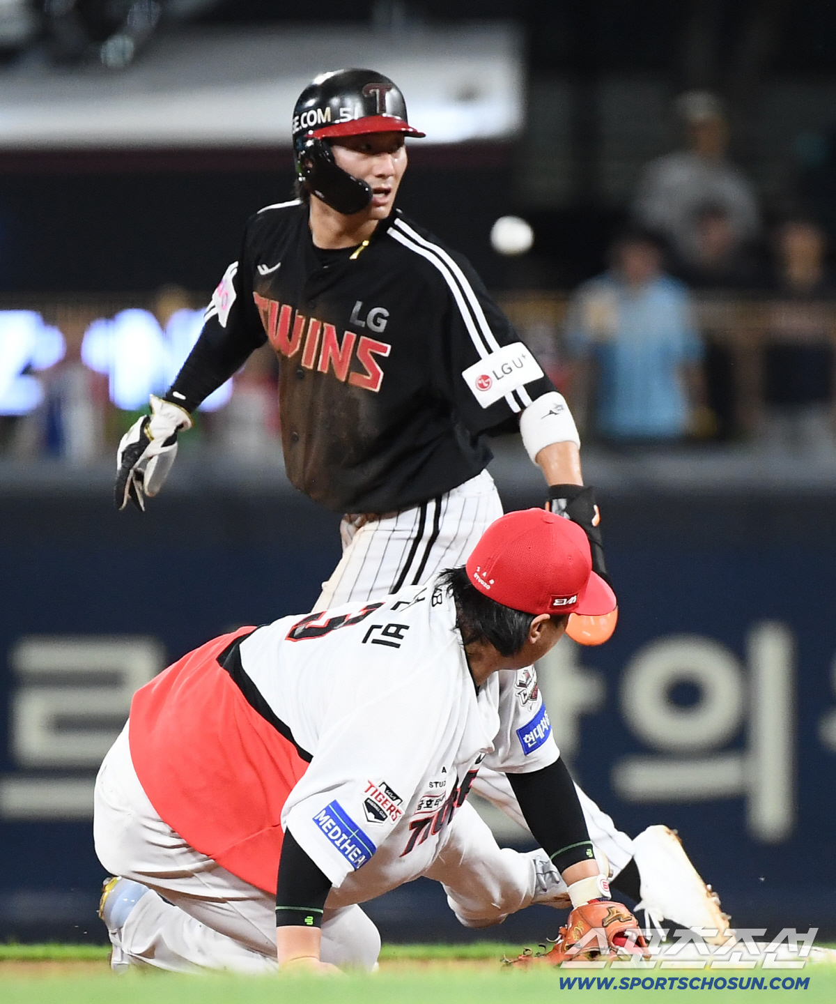 7월 내내 '9타수 무안타' 지긋지긋했던 '만루의 저주'. 문성주의 2루…